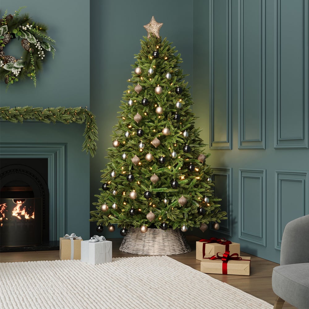 Charles Bentley Large Grey Wicker Christmas Tree Skirt 28cm Image 5