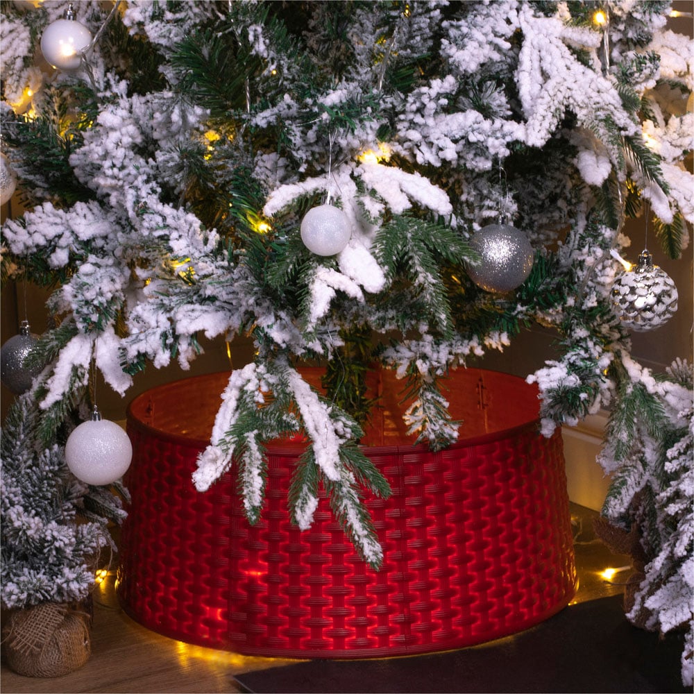 St Helens Red Rattan Christmas Tree Skirt Image 3