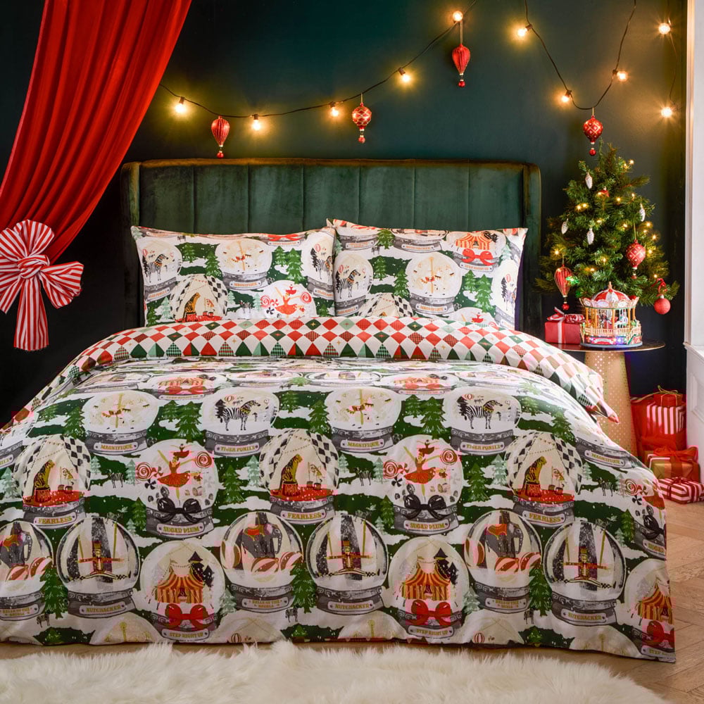 furn. Showtime Double Pine Duvet Set Image 1
