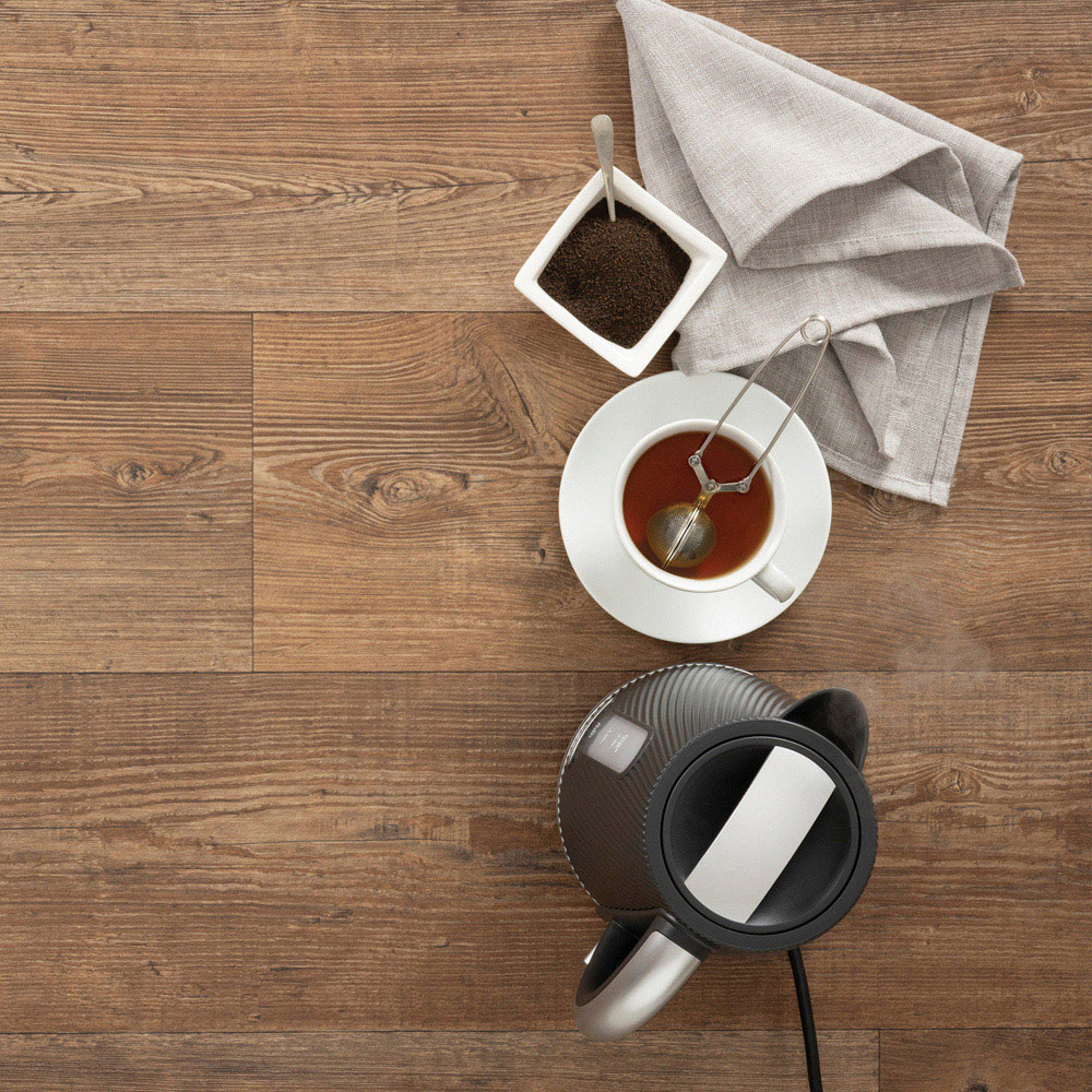 Daewoo SDA2773 Cascade 1.7L Black Textured Design Kettle Image 4