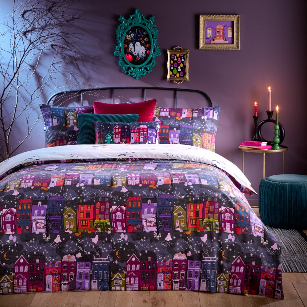 furn. Double Creepy Town Reversible Charcoal Duvet Set Image 4