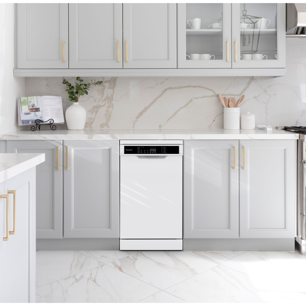 Montpellier MDWD1064W 45cm White Freestanding Slimline Dishwasher Image 2