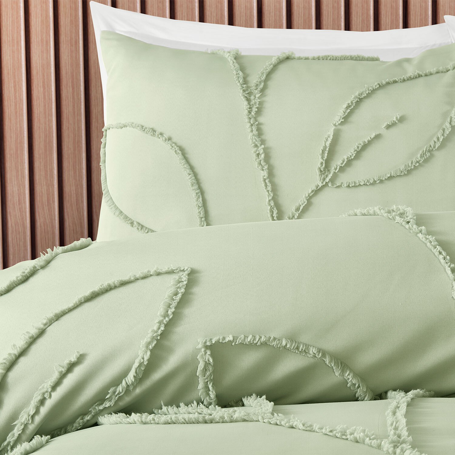 Eden Tufted Duvet Set - Sage / King Image 4