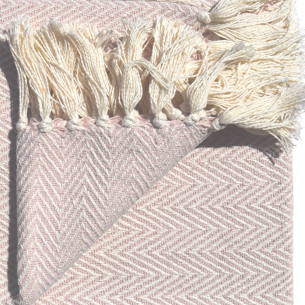 Rapport Home Skye Blush Tasselled Throw 127 x 152cm Image 3