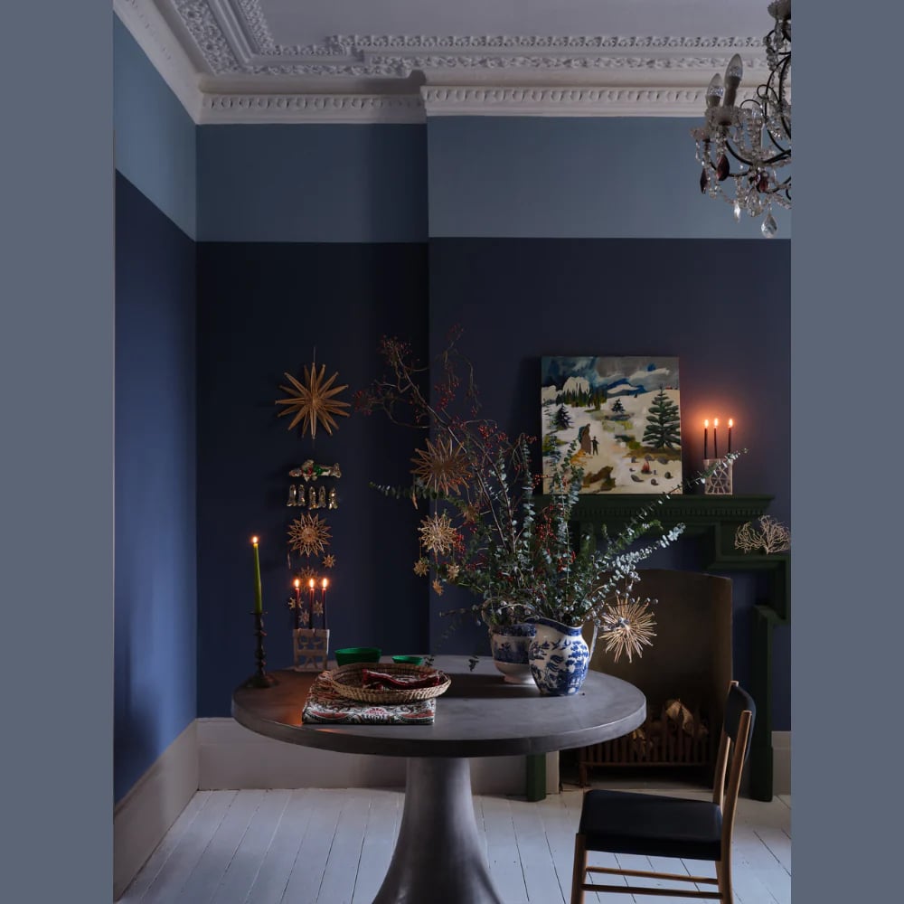 Farrow & Ball Estate Walls and Ceilings Wine Dark Matt Emulsion Paint 2.5L Image 4
