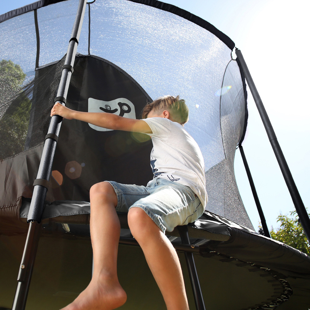TP Genius Kids 14ft Round Trampoline with SurroundSafe Enclosure Image 7