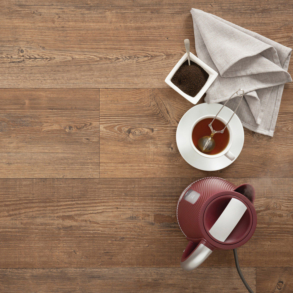 Daewoo SDA2775 Cascade 1.7L Ruby Textured Design Kettle Image 4