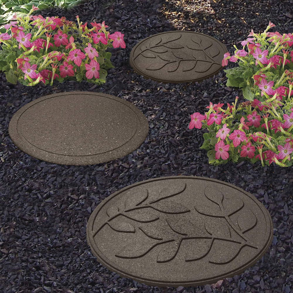 Primeur 45cm Leaves Earth Reversible Stepping Stone 4 Pack Image 2