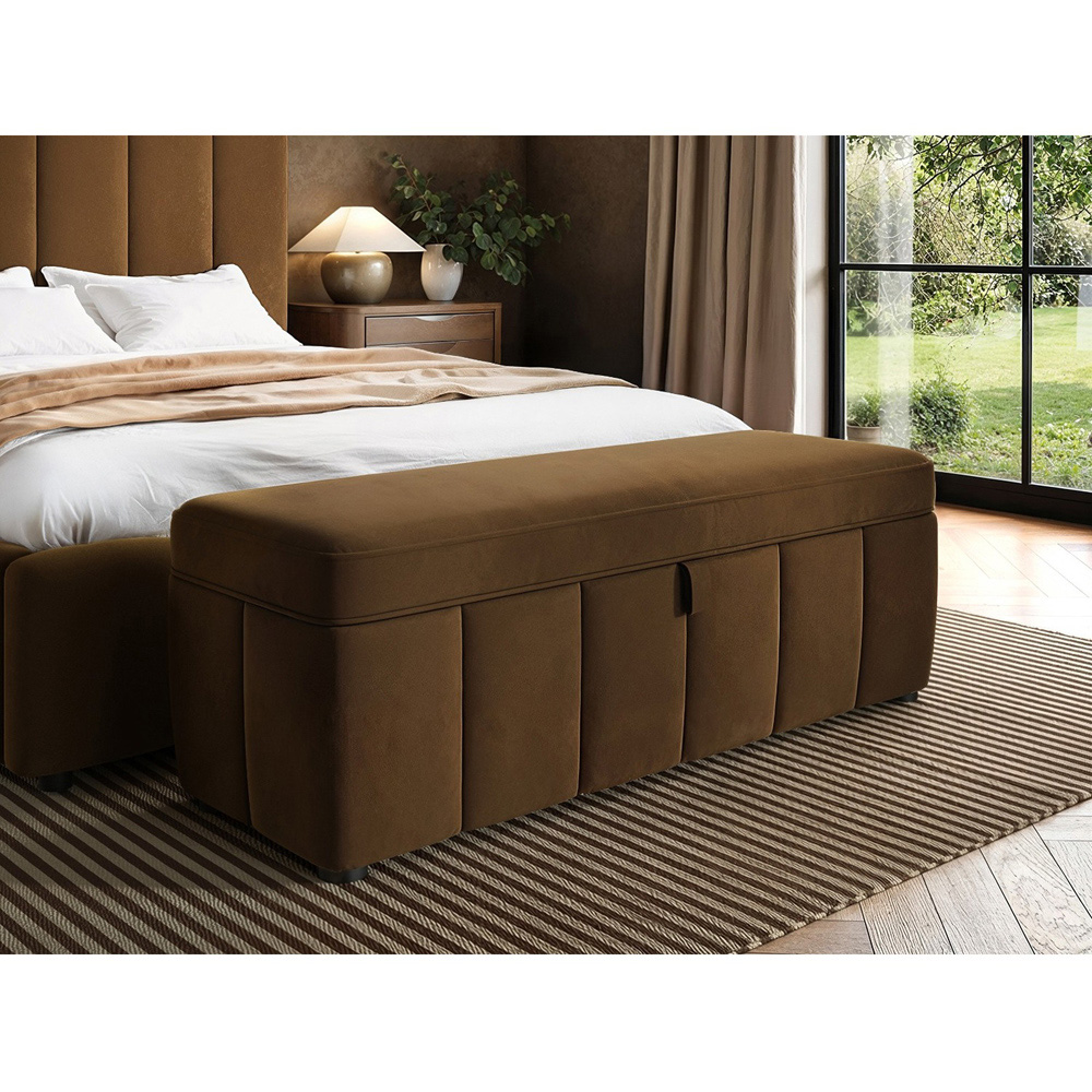 SOLACE+CO Emilie Brown Velvet Blanket Box Image 6