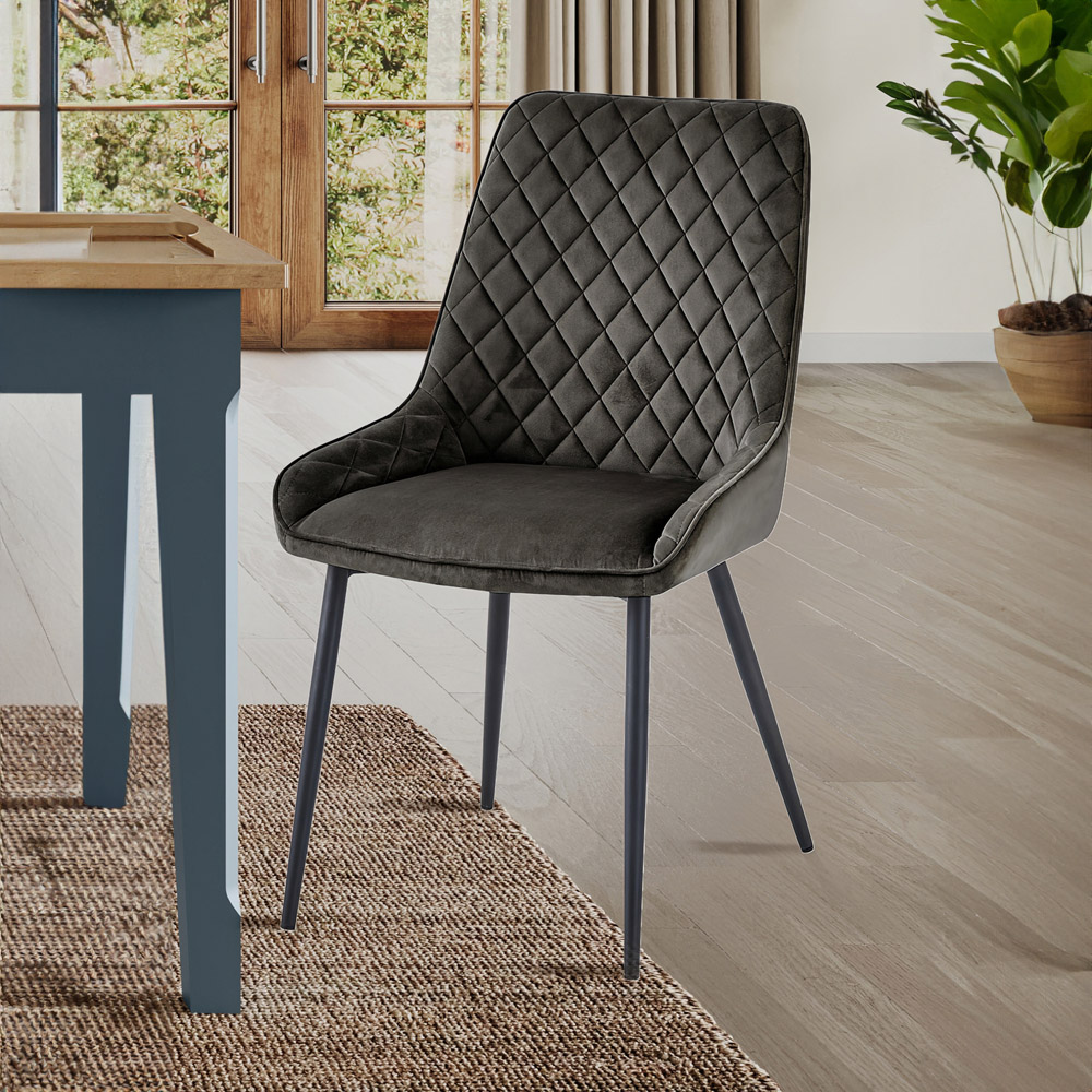 Baumhaus Signature Set of 2 Grey Velvet Dining Chair Image 7