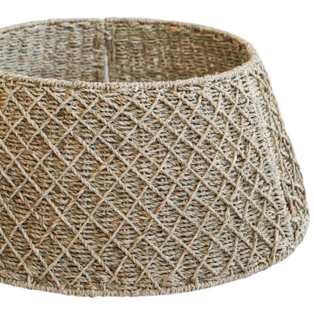 Ivyline Wicker Diamond Pattern Foldable Round Christmas Tree Skirt 60cm Image 3