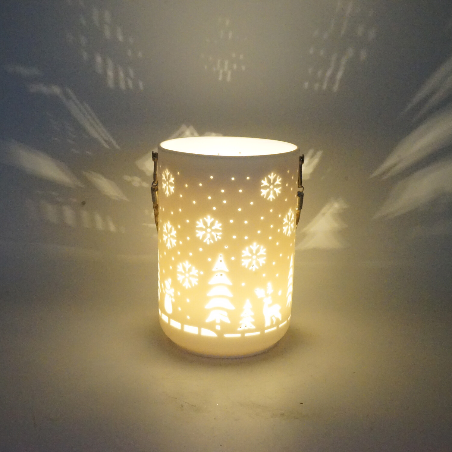 LED Snowflake House Lantern White Image 4