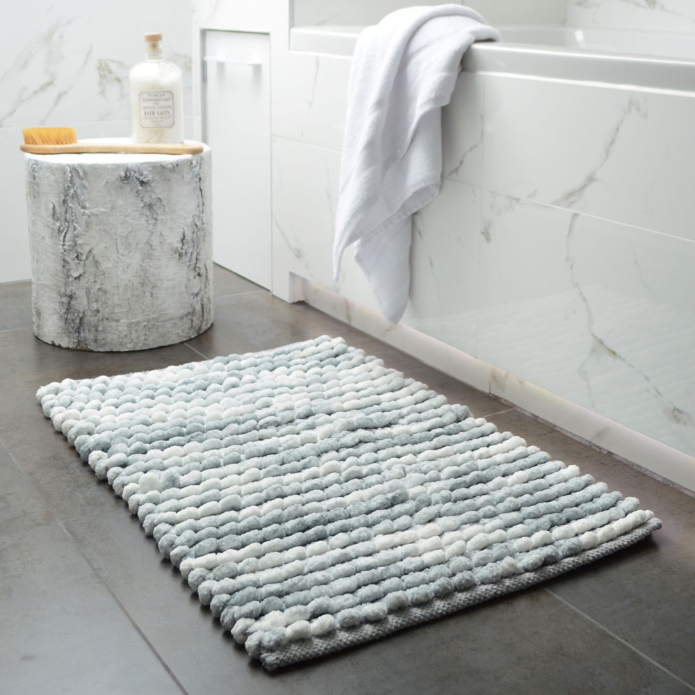 Allure Bath Fashions Grey Marble Effect Chunky Bobble Non Slip Bath Mat 50 x 80cm Image 2