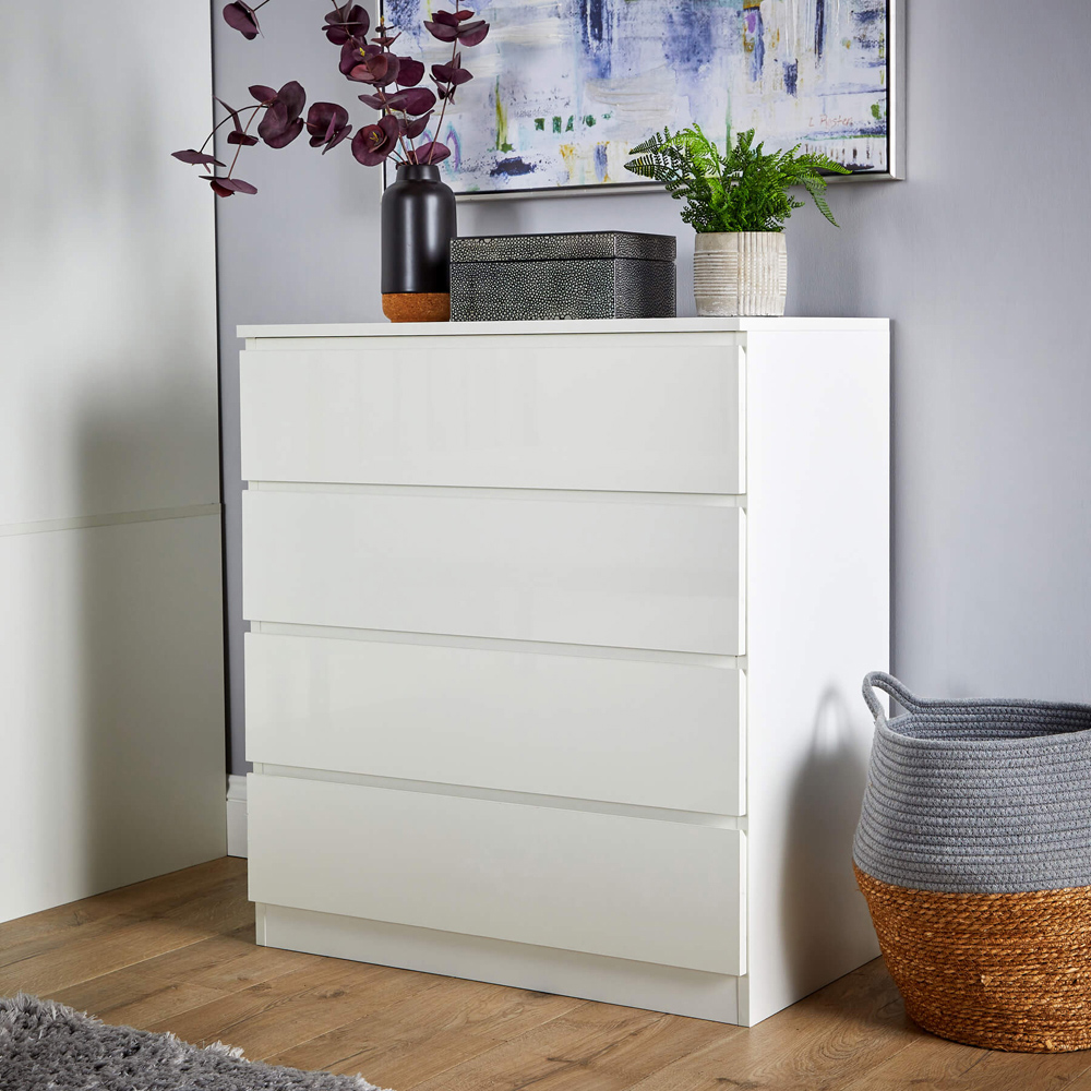 Home Source Lugano 4 Drawer White Chest of Drawers Image 5