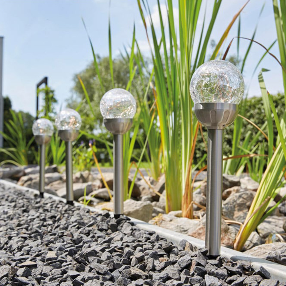 Luxform Conga Globe LED Garden Solar Spike Light 20 Pack Image 4