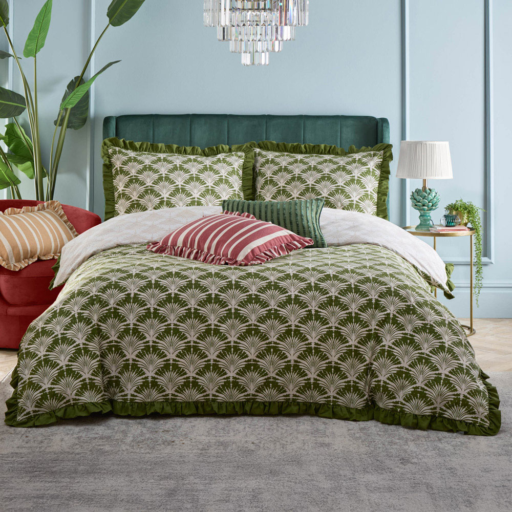furn. Deco Single Moss Palm Printed Ruffle Duvet Set Image 1