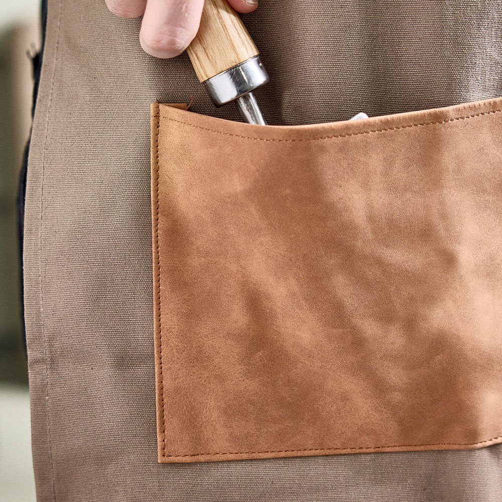 Dibor Khaki Canvas Gardening Apron with Pockets and Adjustable Ties Image 4