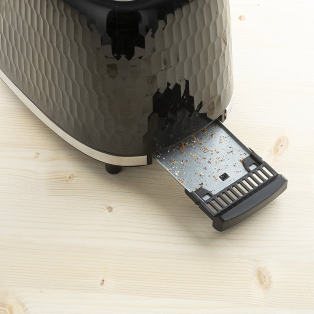 Daewoo Honeycomb Black 2 Slice Toaster Image 3