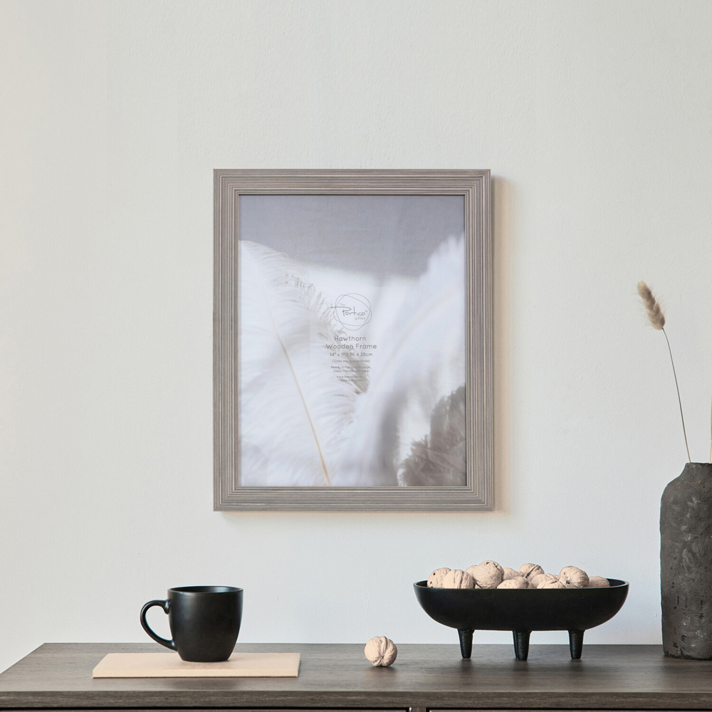 Hawthorn Wooden Photo Frame - Grey / 14 x 11in Image 2