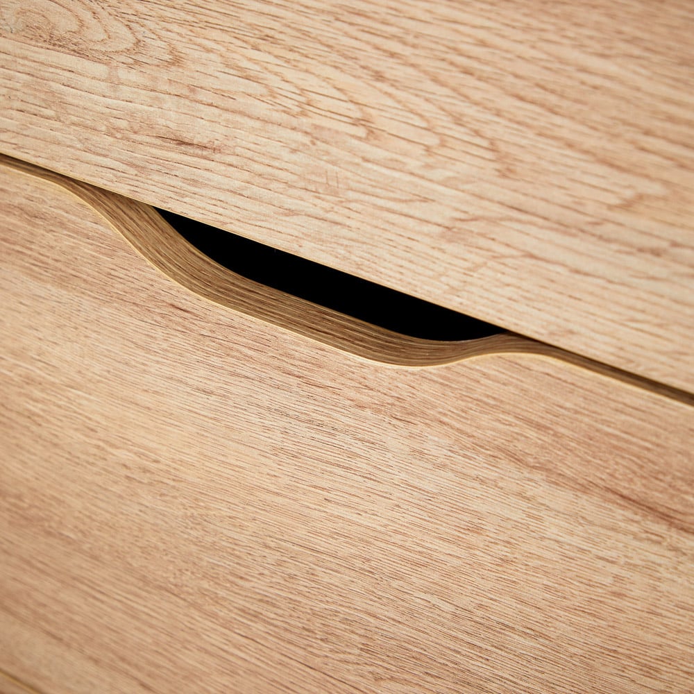 Home Source Nordic 4 Drawers Oak Chest of Drawers Image 4