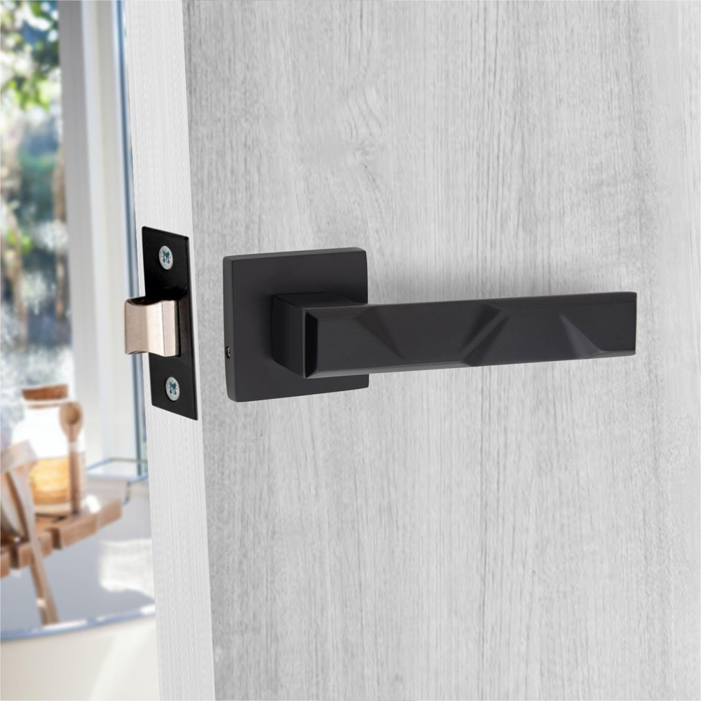 Golden Grace Matt Black Modern Nova Premium Door Handle Set 5 Pack Image 2