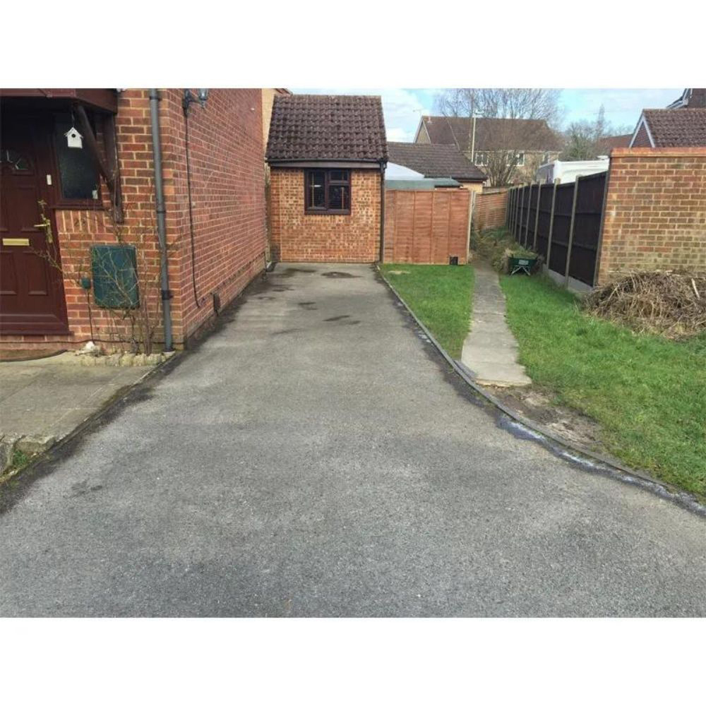 StoneCare4U Essential Black Tarmac Sealer 25L Image 6