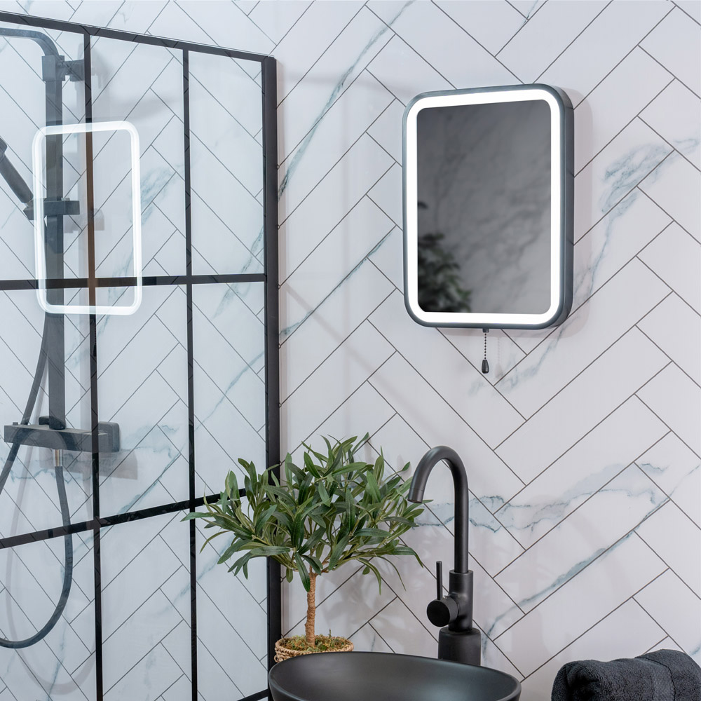 ValueLights Matt Black Rectangle Battery Operated Mirror with Pull Switch Image 2