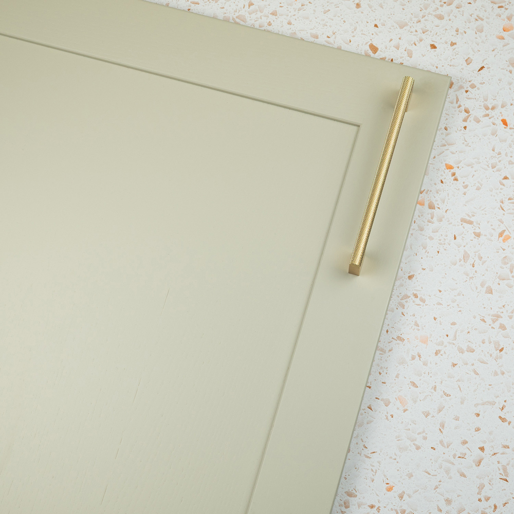 Handle & Home Knurled Brass Boss Handle 160mm Image 6