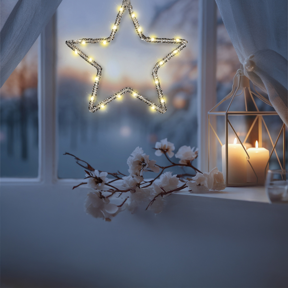 Xmas Haus LED Warm White Hanging Star Image 3