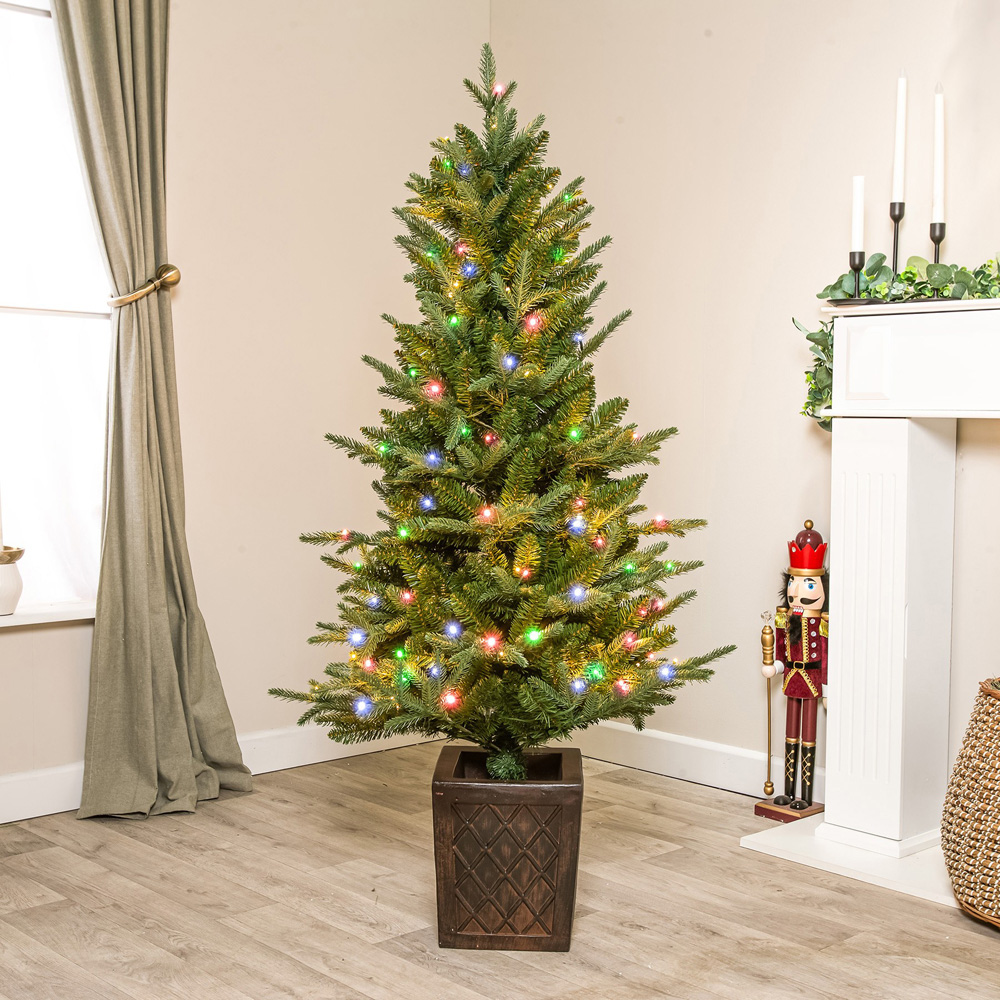 The Christmas Centre Pre-Lit Winchester Fir Artificial Xmas Tree 4.5ft Image 2