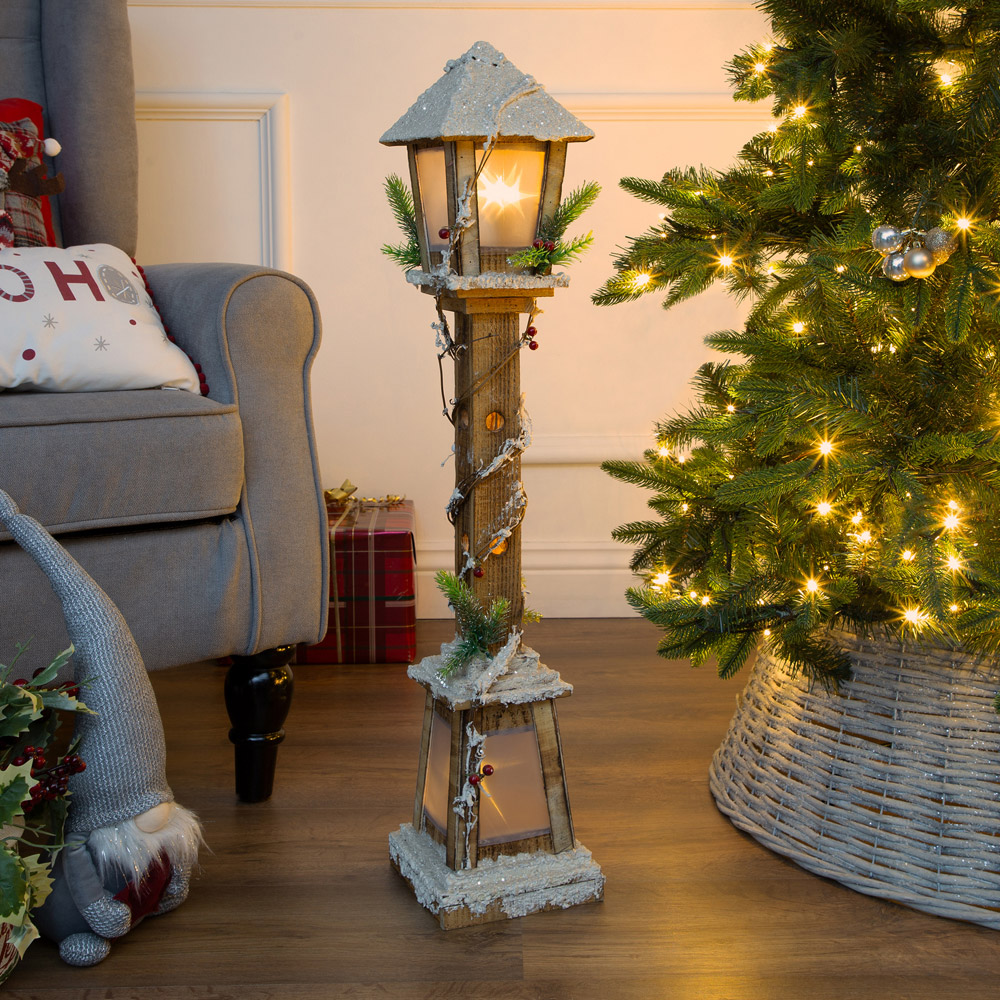 The Christmas Workshop LED Snow Tipped Wood Lamp Post 85cm Image 5