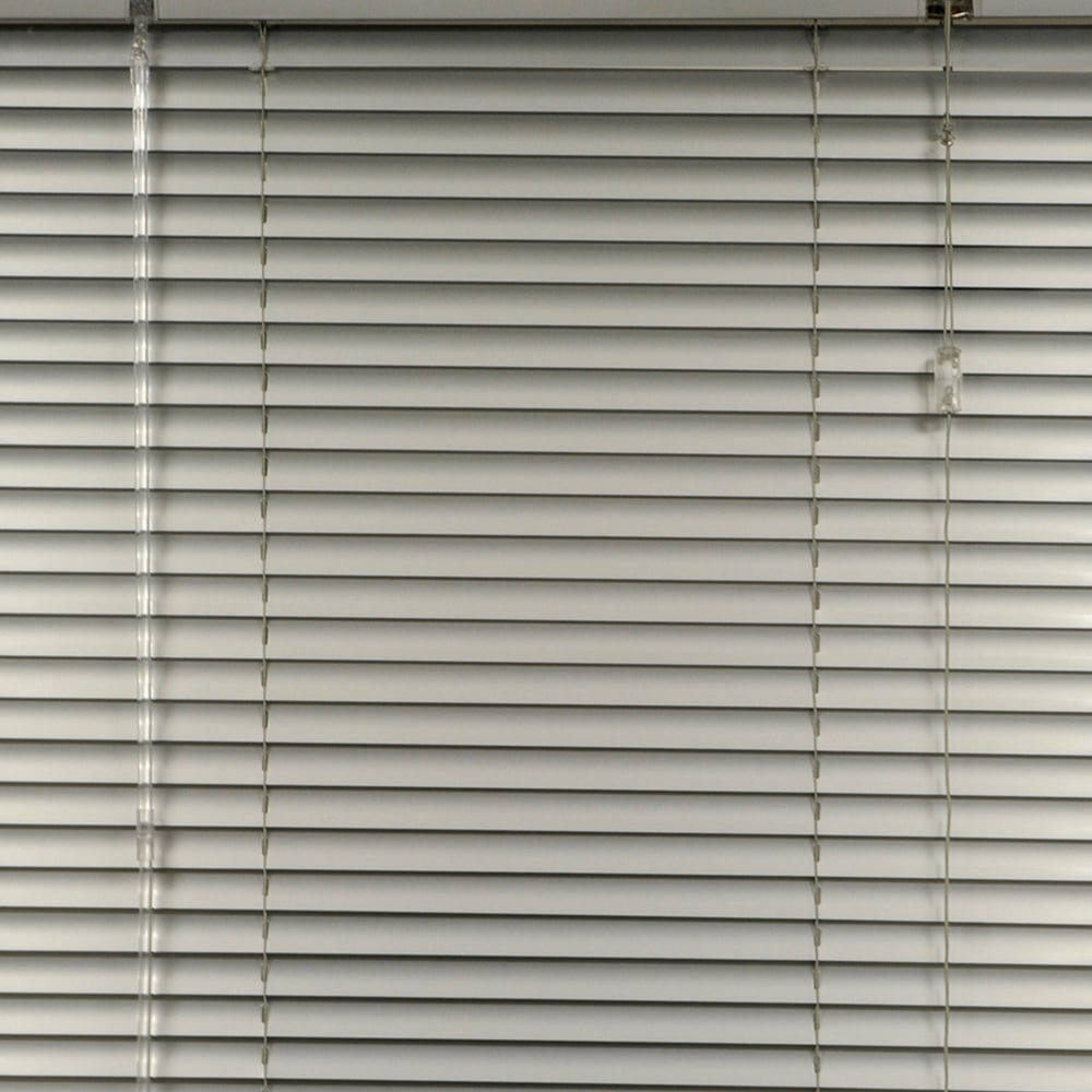 Aluminium Venetian Blind Silver 160 x 45cm Image 1