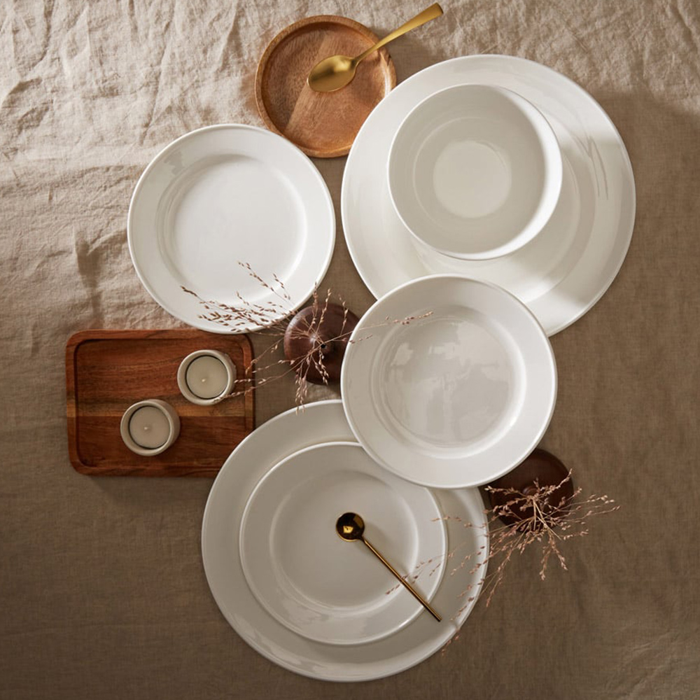 Waterside Professional Alumina White 12 Piece Porcelain Classic Rim Dinner Set Image 2