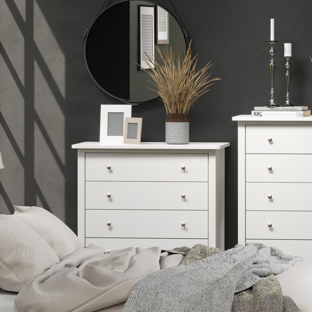 Como 4 Drawer White Chest of Drawers Image 6