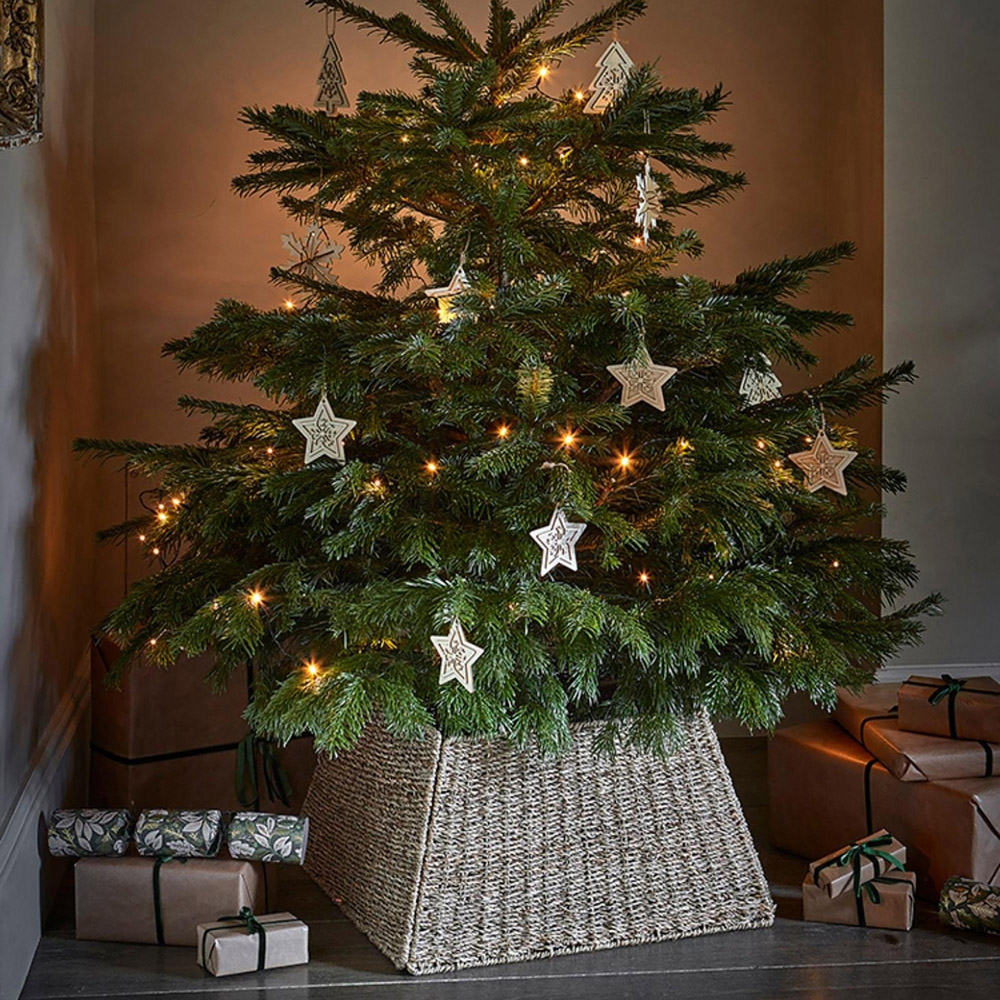 Ivyline Seagrass Artisanal Handwoven Foldable Square Christmas Tree Skirt 60cm Image 2