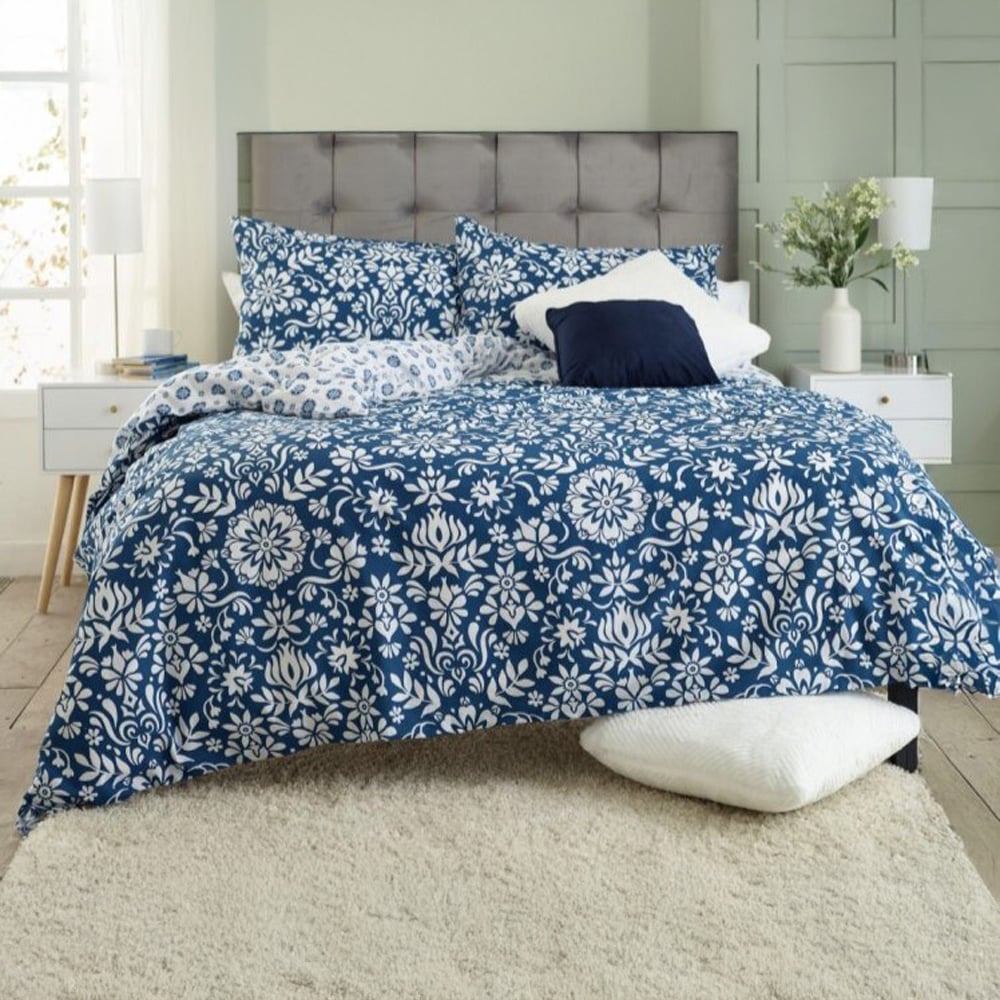 Deyongs Ornamental Super King Size Floral Tile Reversible Duvet Set Image 1