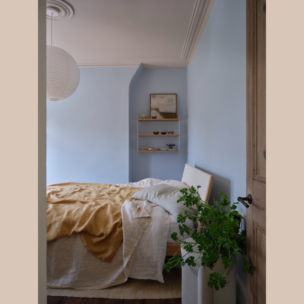 Farrow & Ball Scallop Full Gloss Paint 2.5L Image 4
