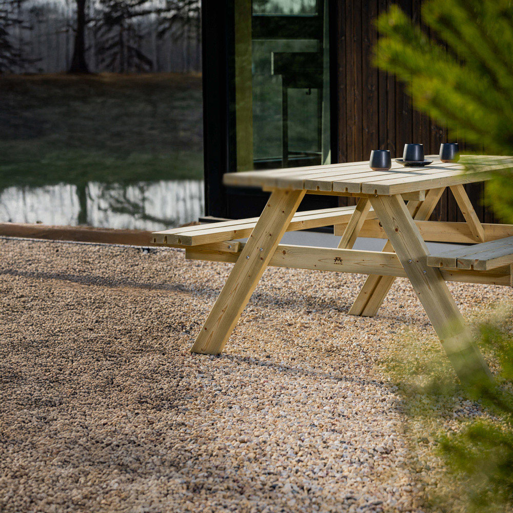 AMATA Ungurs 6 Seater Classic Picnic Table Green Image 8