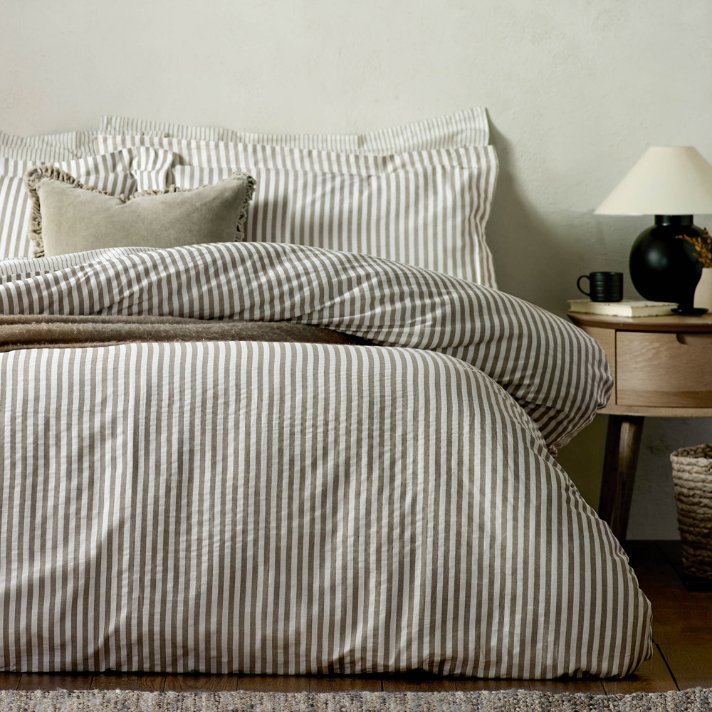Yard Hebden King Size Melange Stripe Cotton Mole Duvet Set Image 4