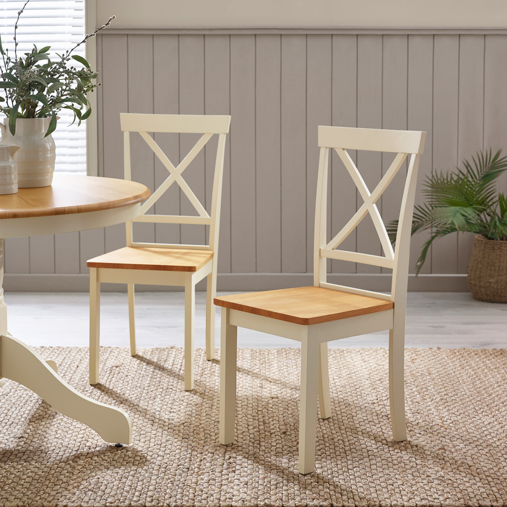 Furniturebox Bodmin Marros 4 Seater Round Wooden Dining Set Cream and Oak Effect Image 6