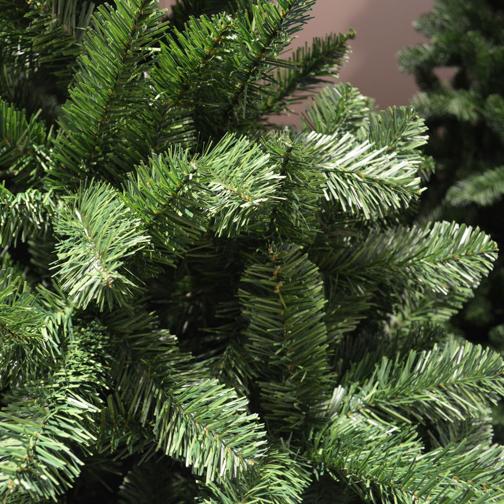 Samuel Alexander Imperial Pine Artificial Christmas Tree with 980 Tips in Green 8ft Image 3
