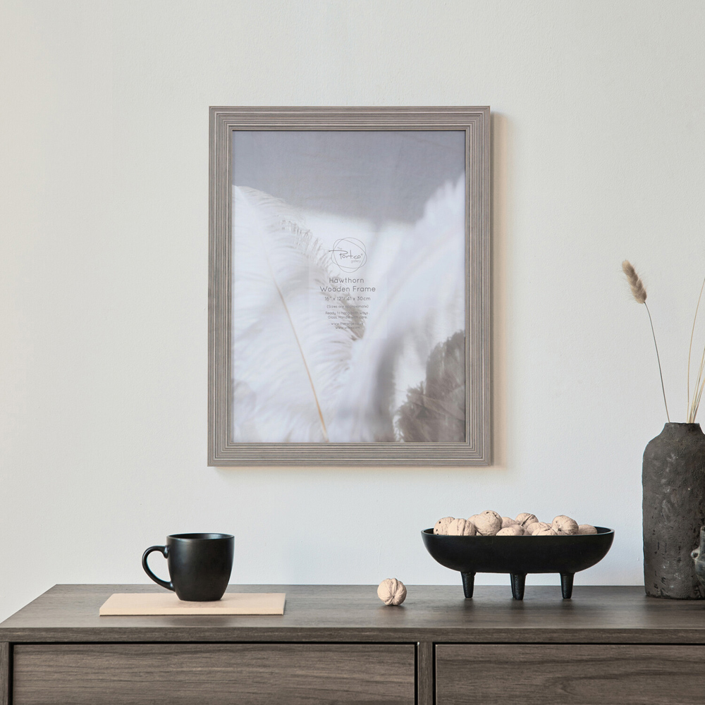 Hawthorn Wooden Photo Frame - Grey / 16 x 12in Image 2