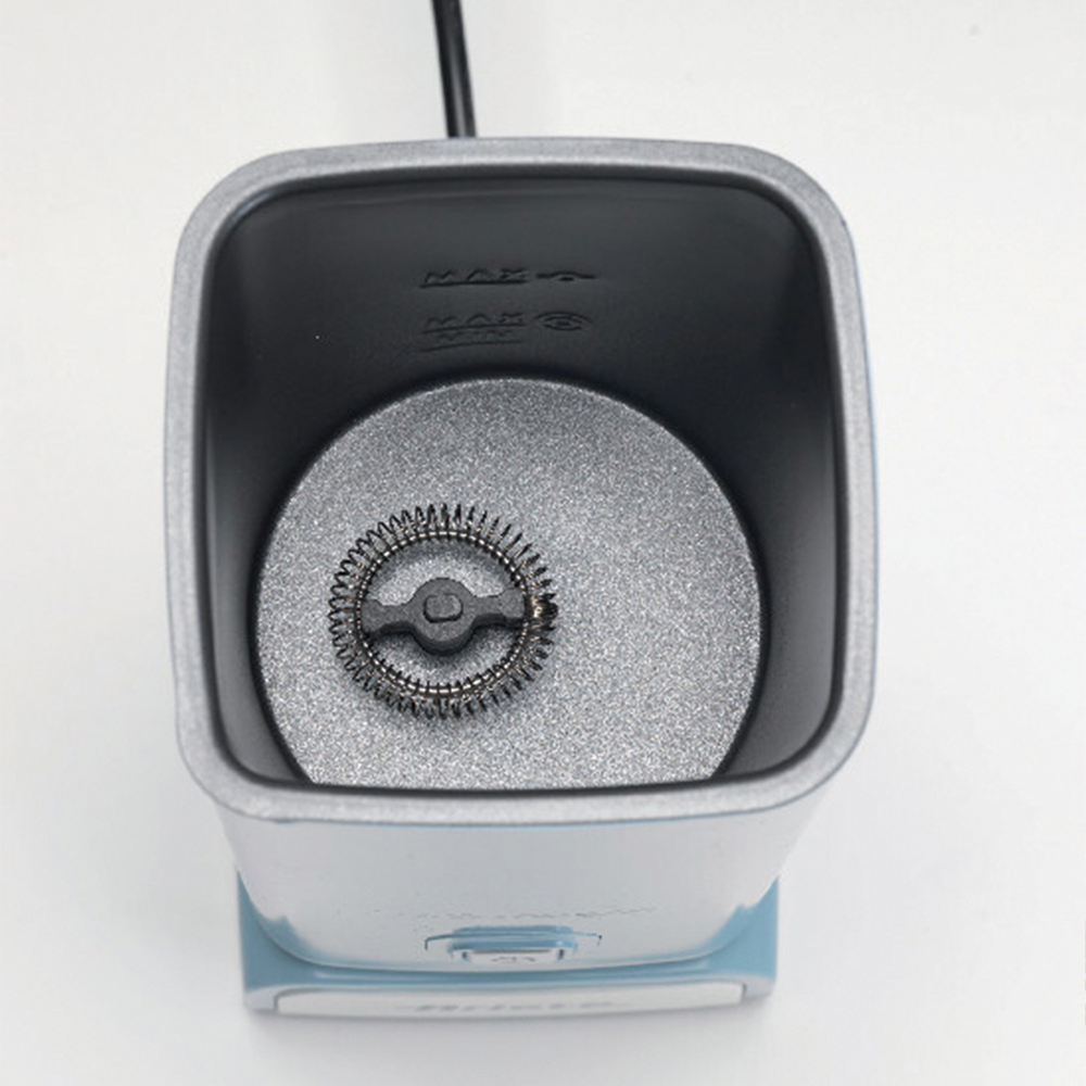Ariete Vintage Blue Milk Frother Image 4