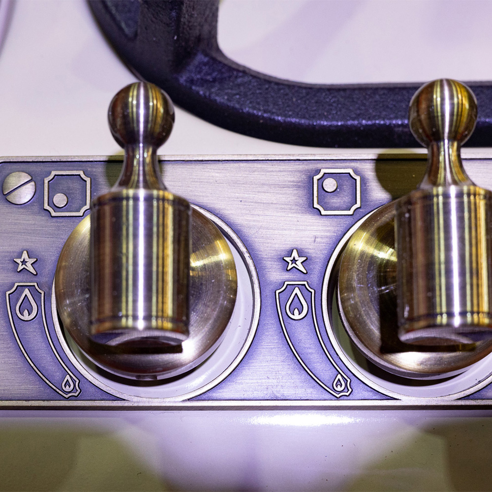 Kaiser Empire Ivory Gas Hob 86cm Image 4