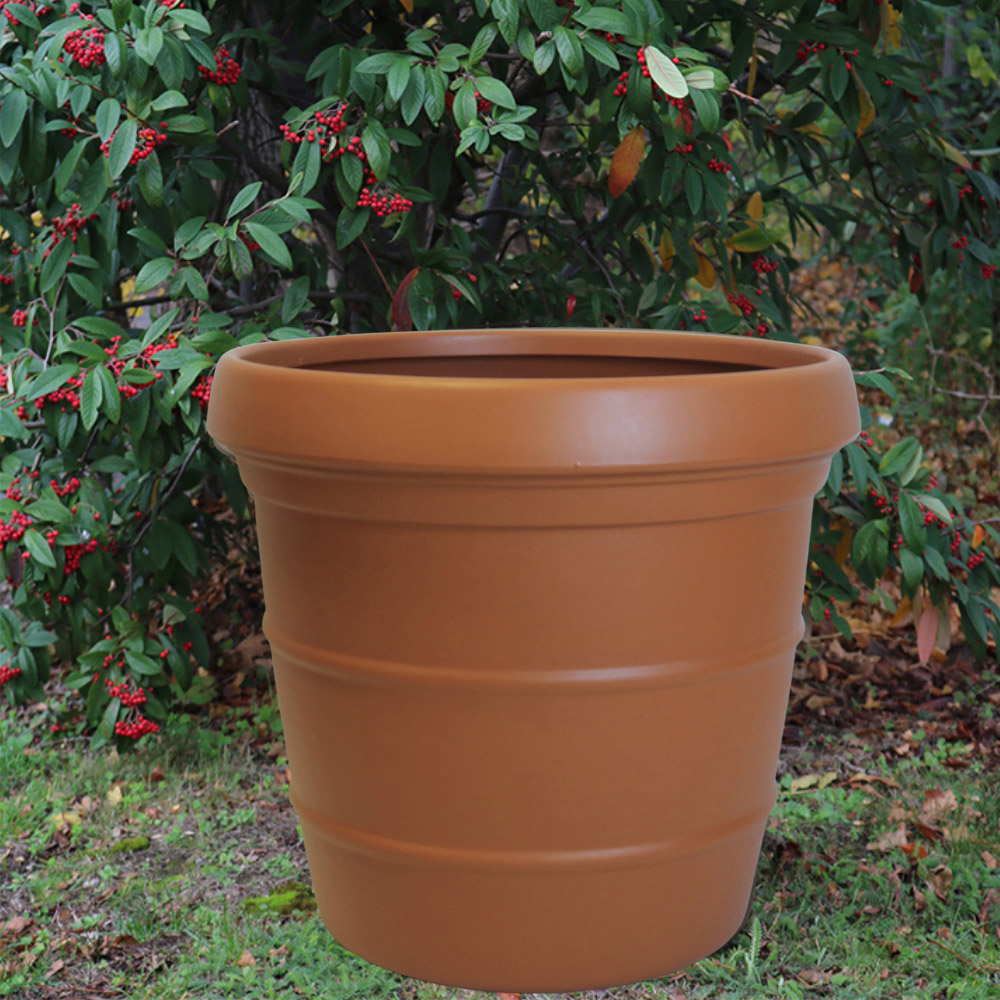 Trifibre Kesington Rust Planter 60 x 45cm Image 2