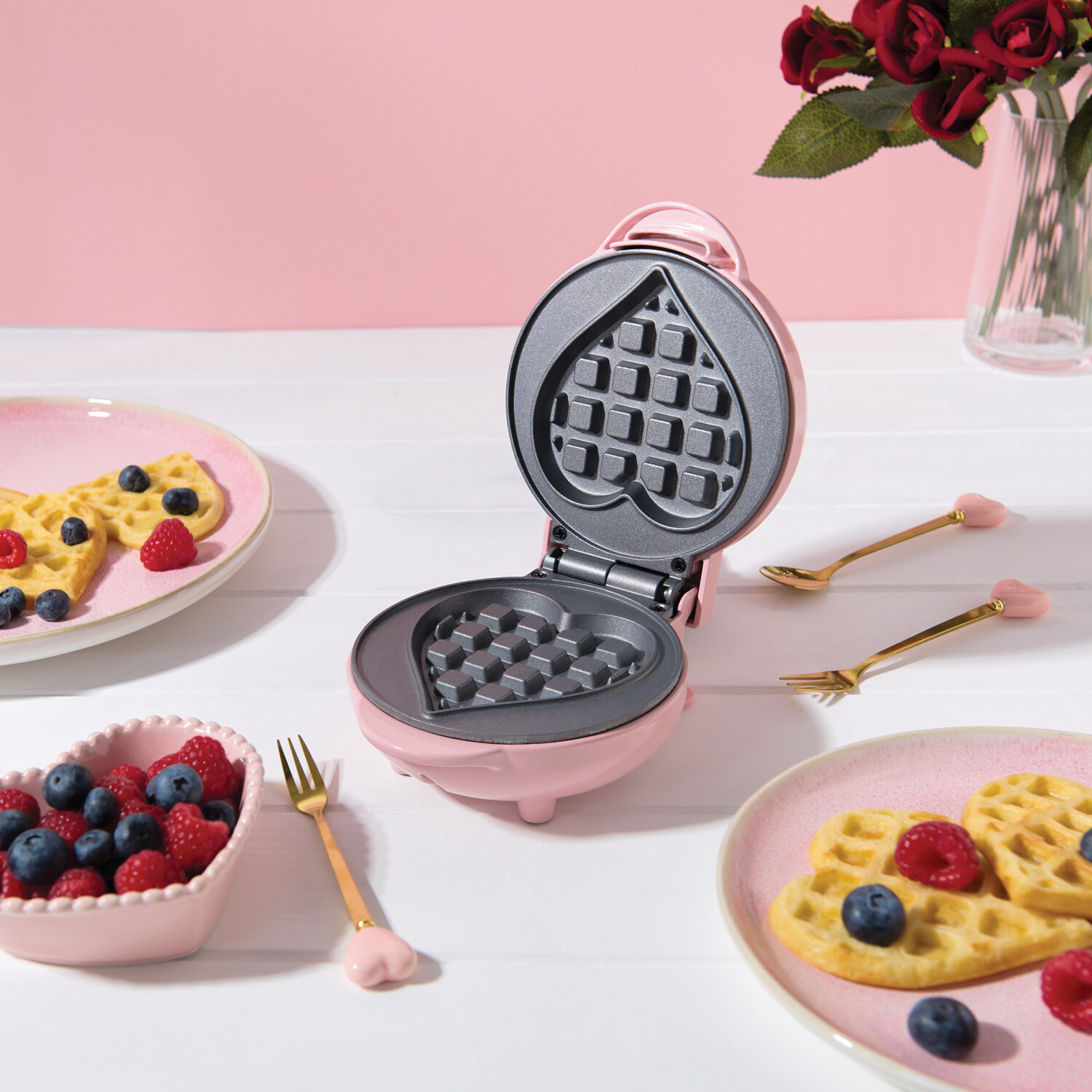 Mini Heart Waffle Maker Pink Image 5