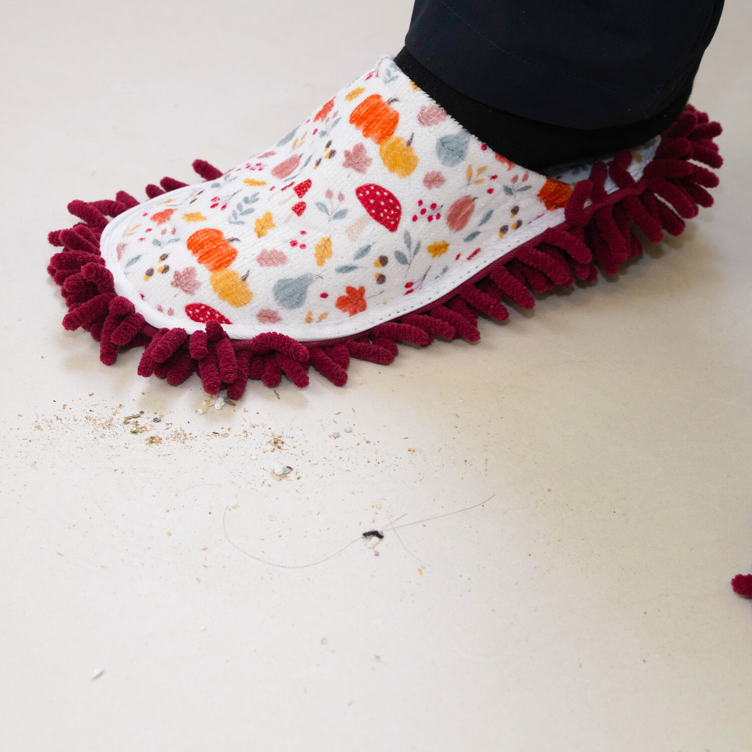 Autumn Pumpkin Chenille Slippers White and Red Image 3