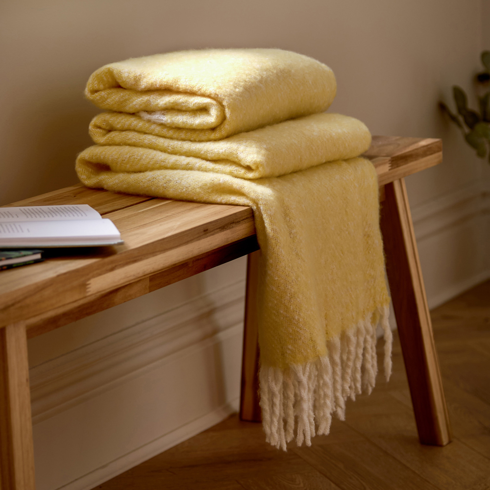 Wylder Isla Butter Yellow Nature Woven Tasselled Throw 130 x 180cm Image 2