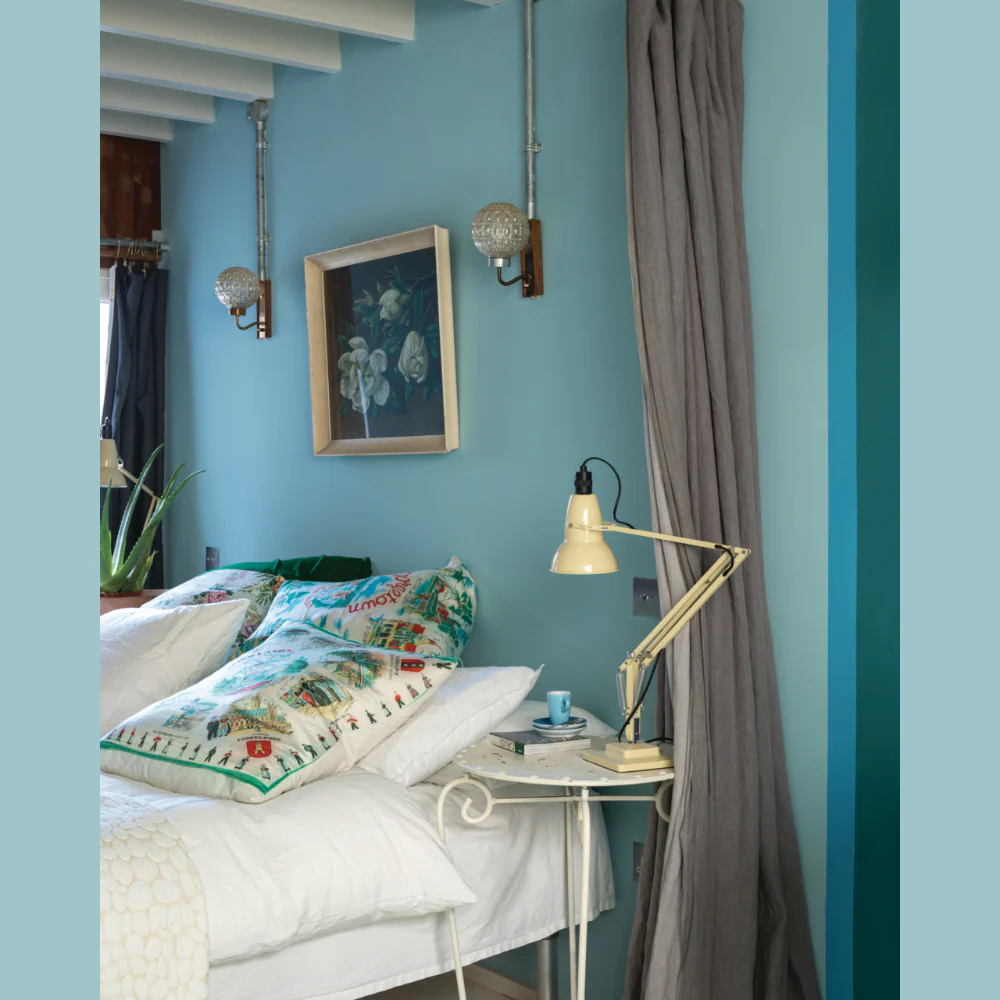 Farrow & Ball Blue Ground Full Gloss Paint 2.5L Image 4