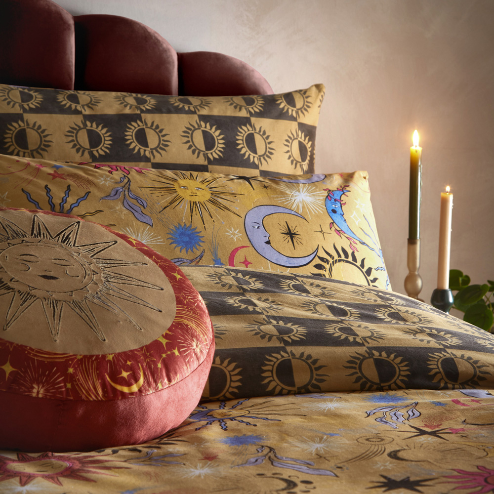 furn. Ethereal Single Star Gold Rust Reversible Duvet Set Image 2